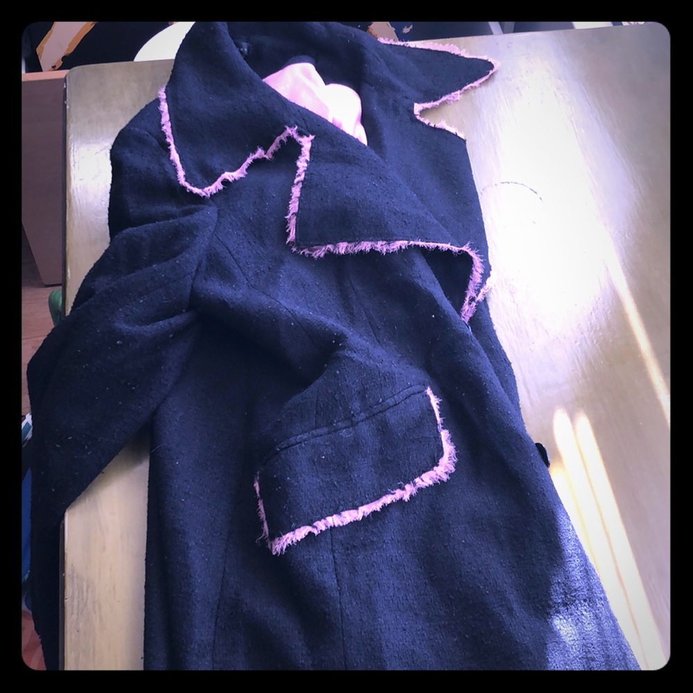 Dope smoky black and pink trench coat 🔥